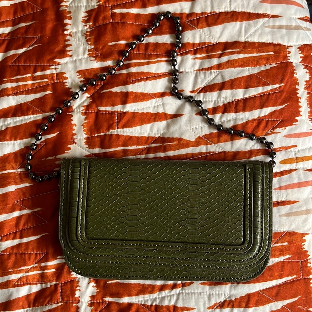 NWT Green Zara beaded strap purse